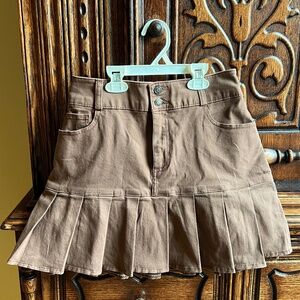 BRAND NEW HOLLISTER XS Chocolate Brown Ruffle Skirt mini stretch